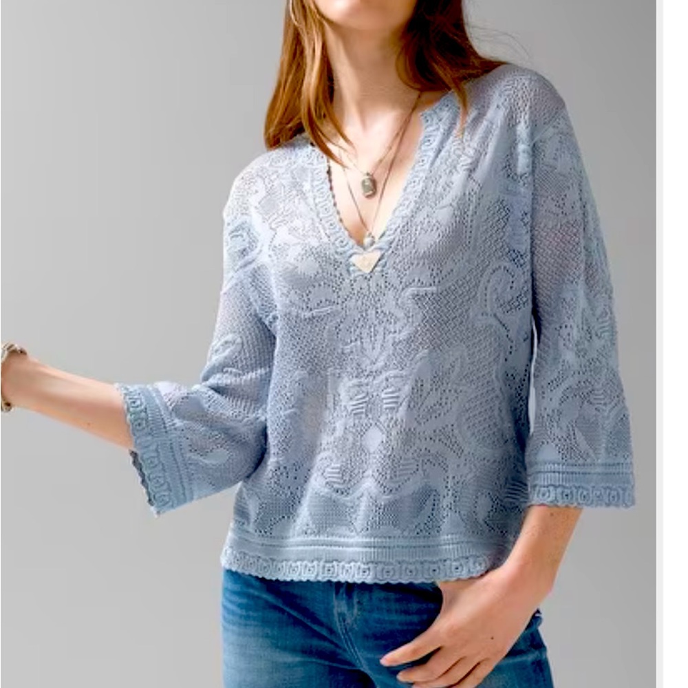 WHBM blue 3/4 sleeves Top size XS S